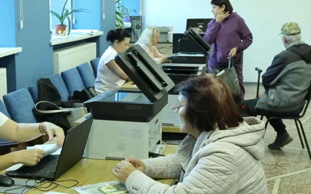 Неофіційна робота залишила «дірку» у стажі: за пропущені місяці доведеться платити
